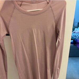 Lululemon pink swiftly tech